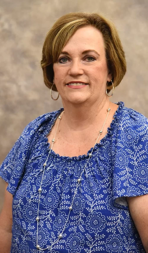 Click to view profile for Lisa Truitt